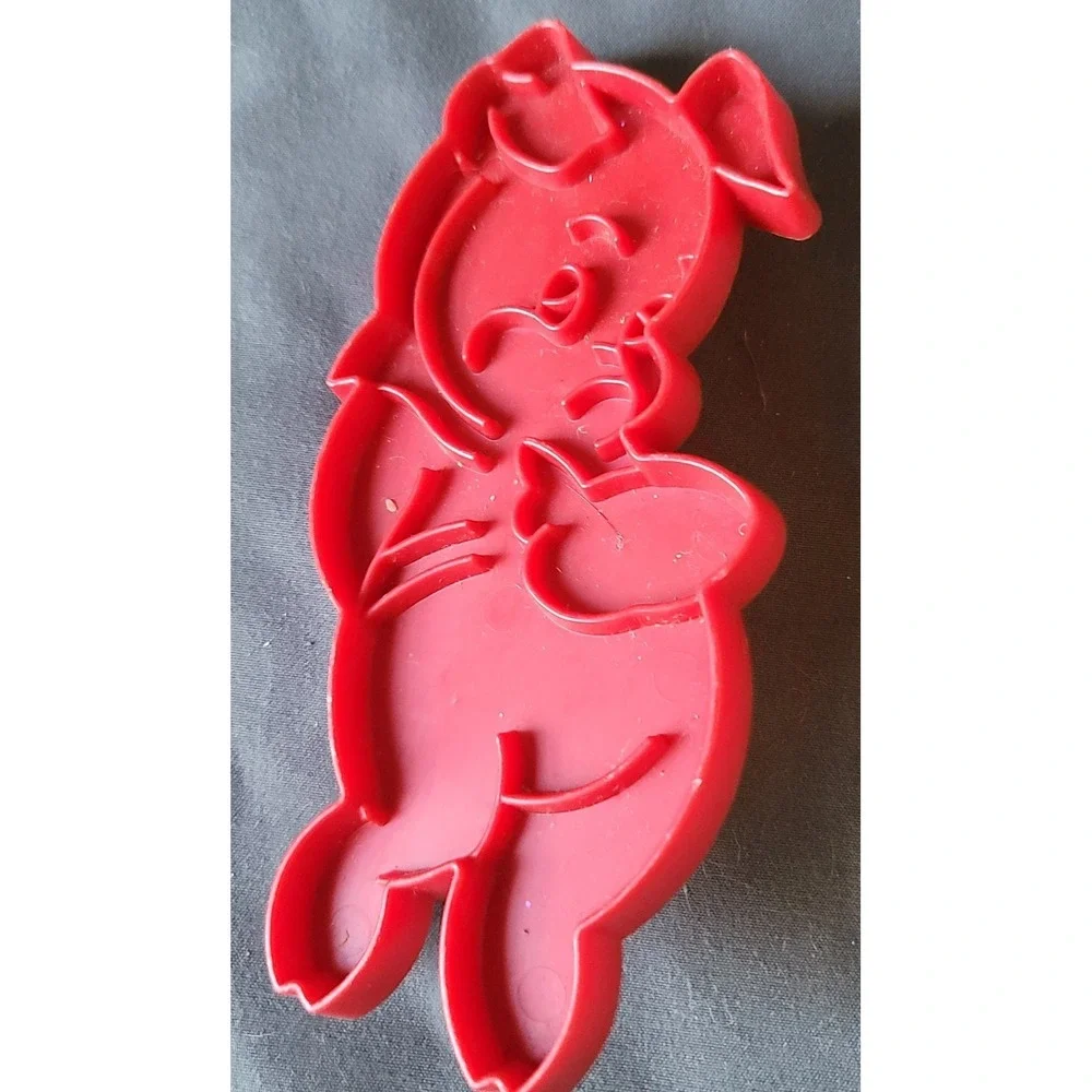 Vintage Tupperware Set of 8 Plastic Cookie Cutters 1970s‎ Assorted Holidays
